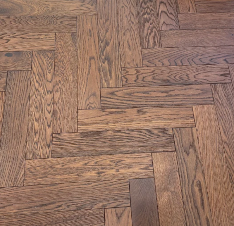 Herringlow Engineered Oak Herringbone - 10x90x450mm