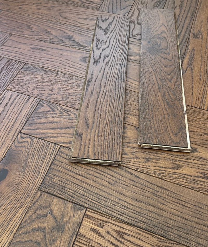 Herringlow Engineered Oak Herringbone - 10x90x450mm secondary