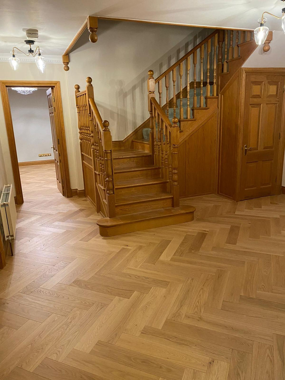 Putney Engineered Oak Herringbone - Brushed Oiled 15x125x600mm