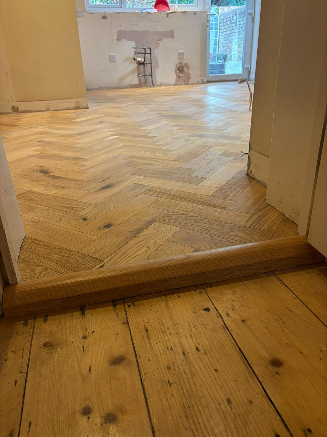 Mayfair Engineered Oak Herringbone - Brushed & Oiled 10x80x300mm