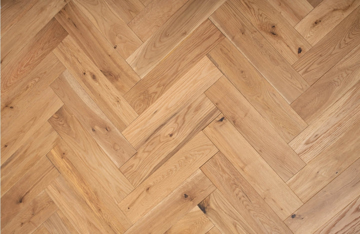 Kingslow Solid Oak Herringbone 18x90x400mm
