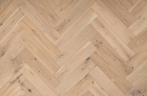 Thistledown Solid Oak Herringbone 18x70x350mm sample